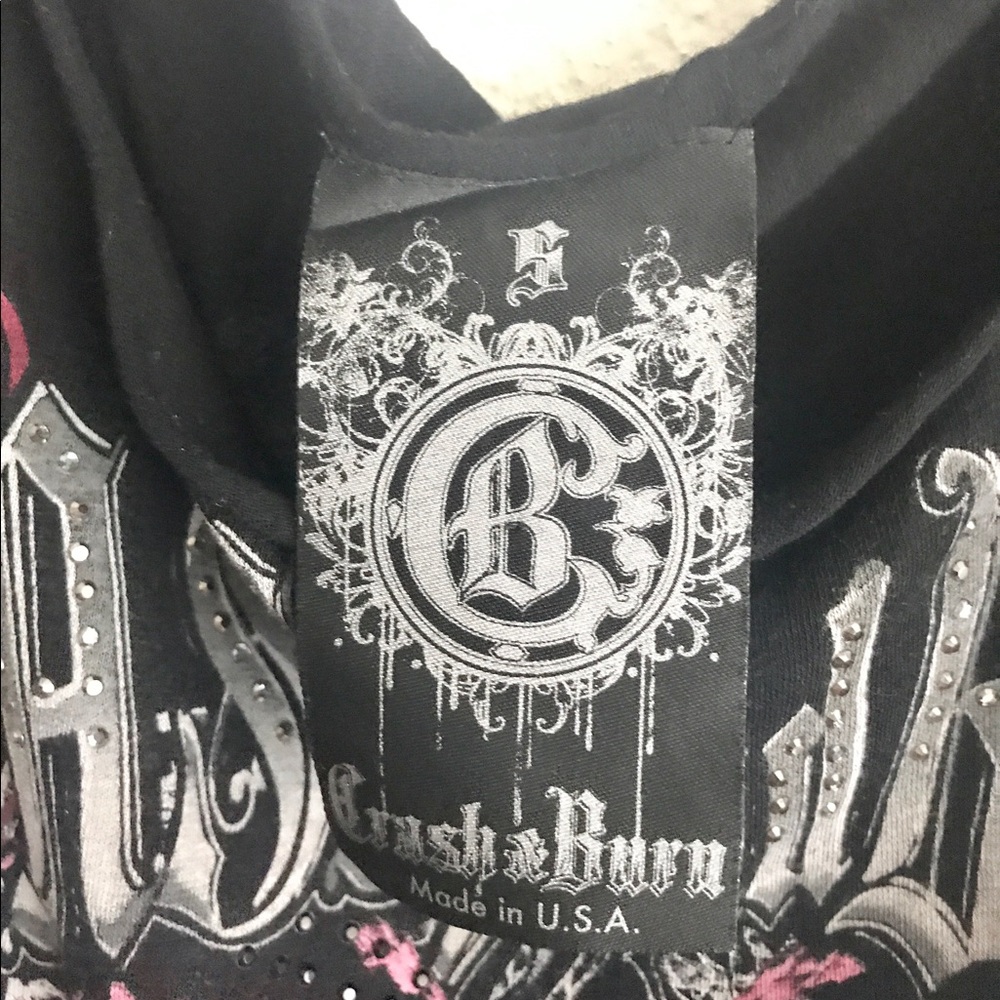 Crash & Burn Heart Rhinestone Short Sleeve Top - Picture 3 of 4